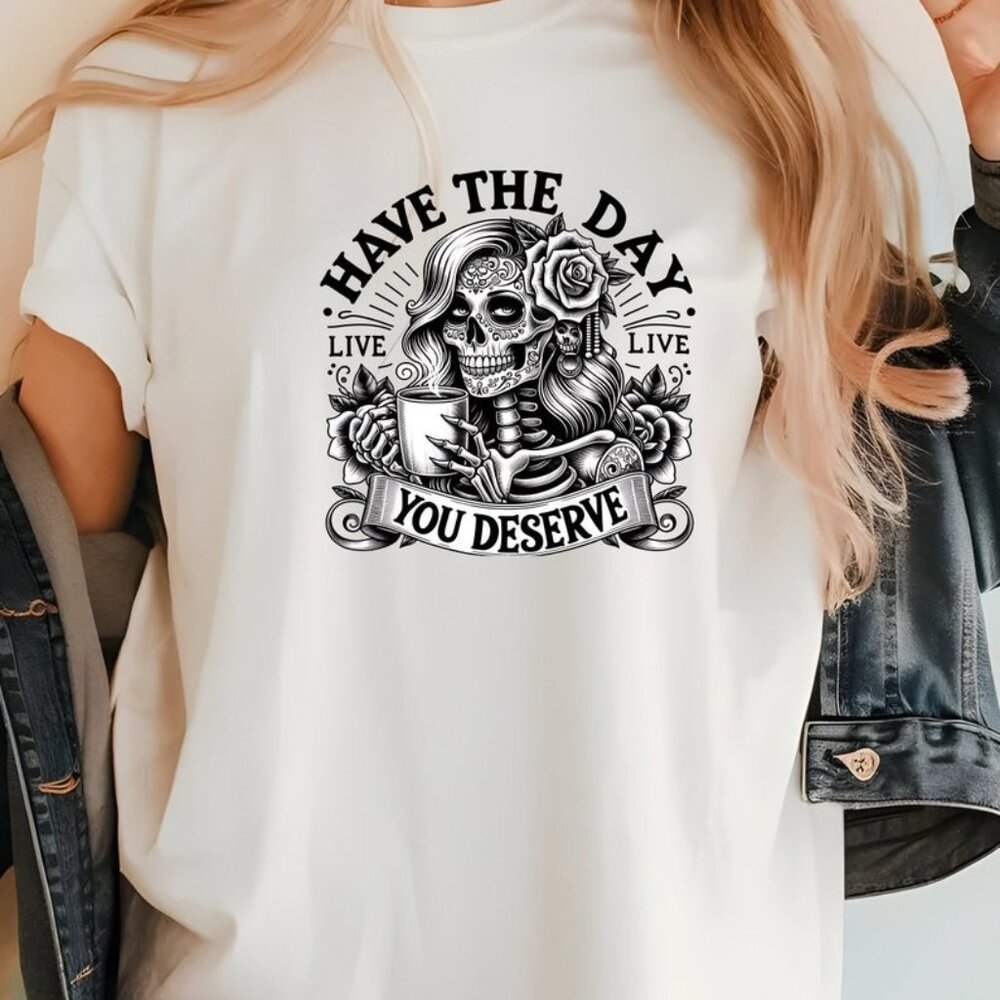 Womens Skull Graphic Shirt Unisex Tee, Trendy Casual Outfit T-Shirt